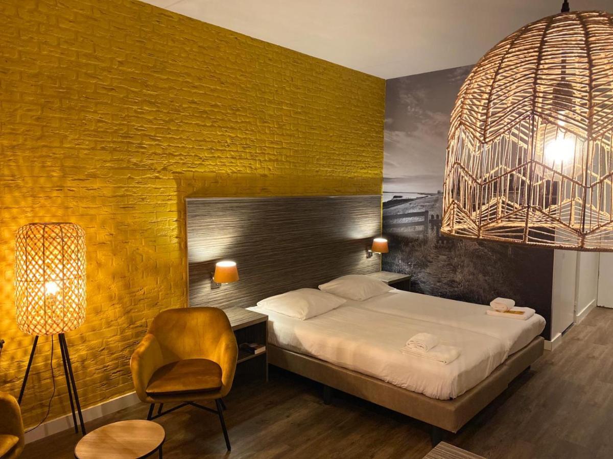 Strandhotel Vigilante Makkum Exteriör bild